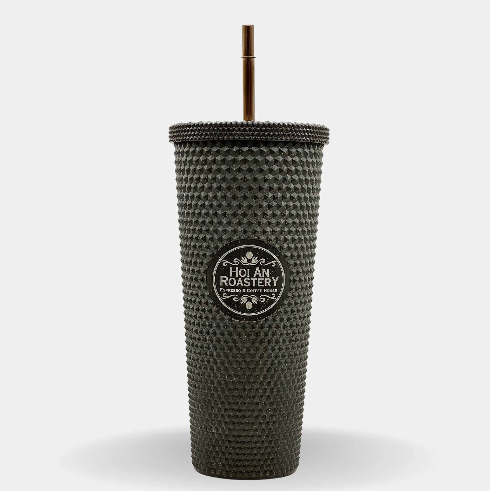 Becher aus recyceltem Kaffeesatz